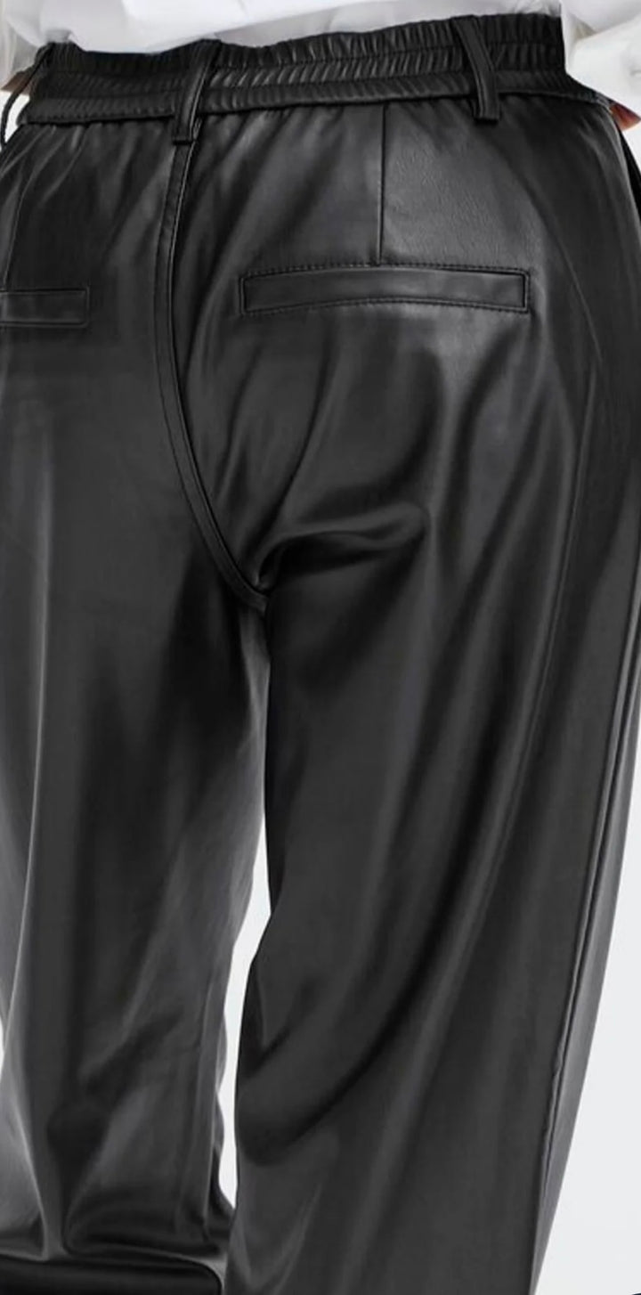 DAJA PANTS BLACK