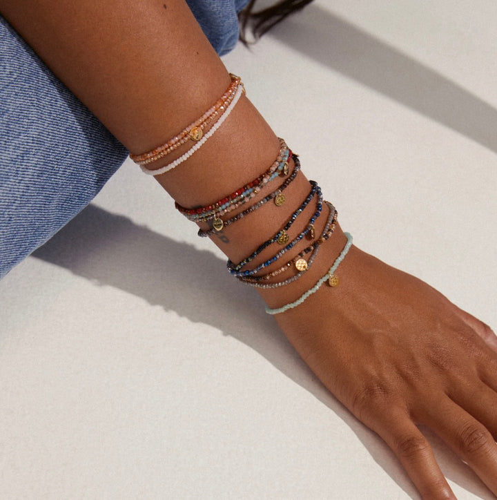 INDIE BRACELET GREY GOLD PLATED