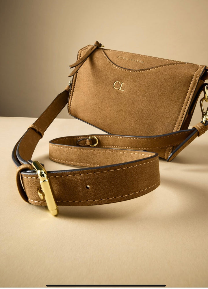 ALBA FAUX SUEDETTE CROSSBODY BAG | CARAMEL SUEDETTE