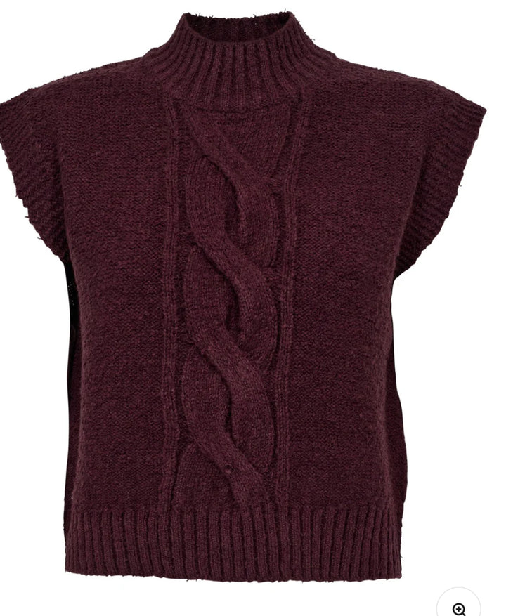 CALY VEST WINETASTING