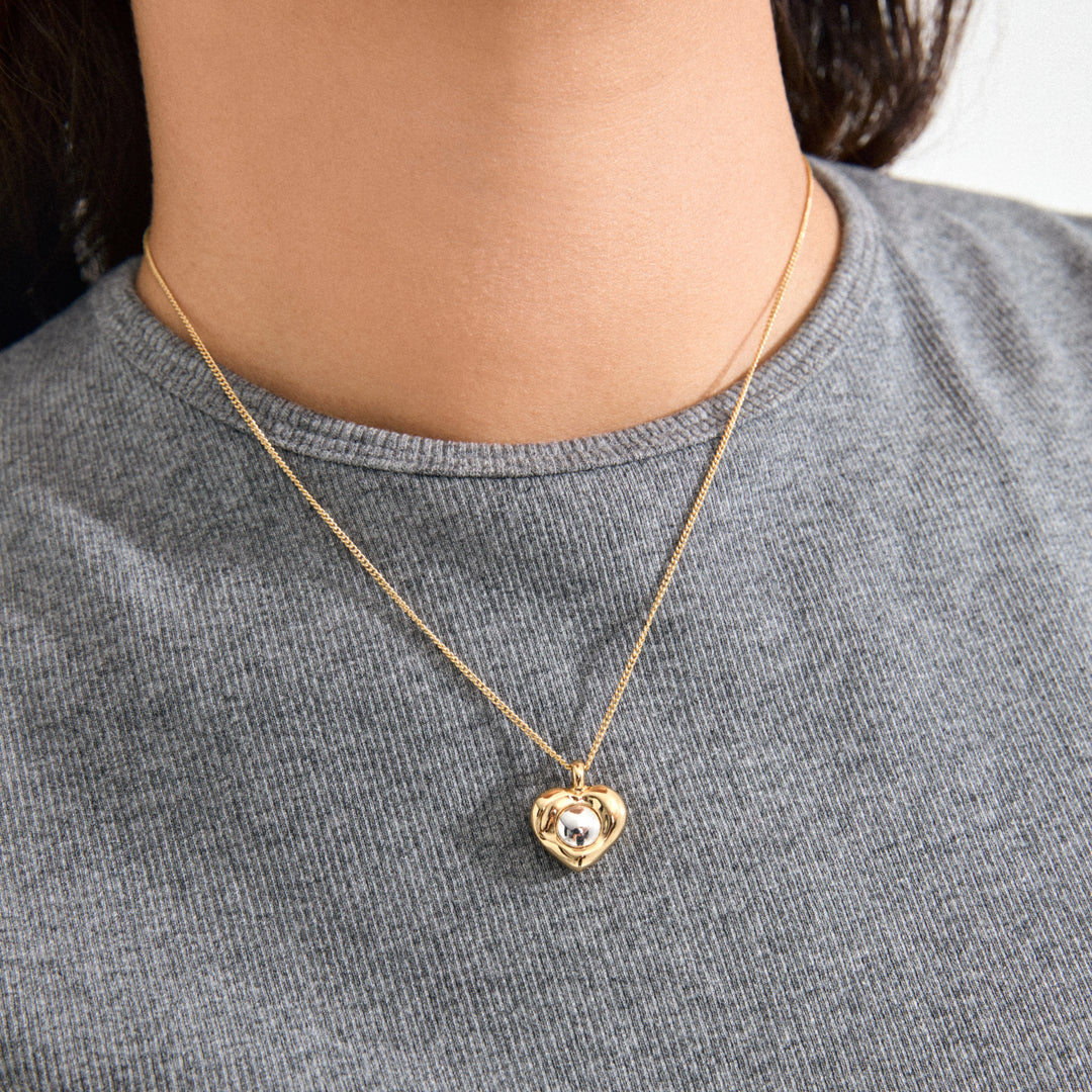 NOVA HEART NECKLACE GOLD