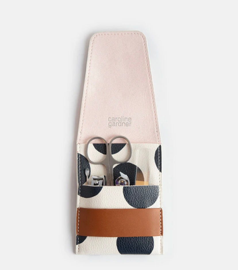 SCATTERED DOT MANICURE SET