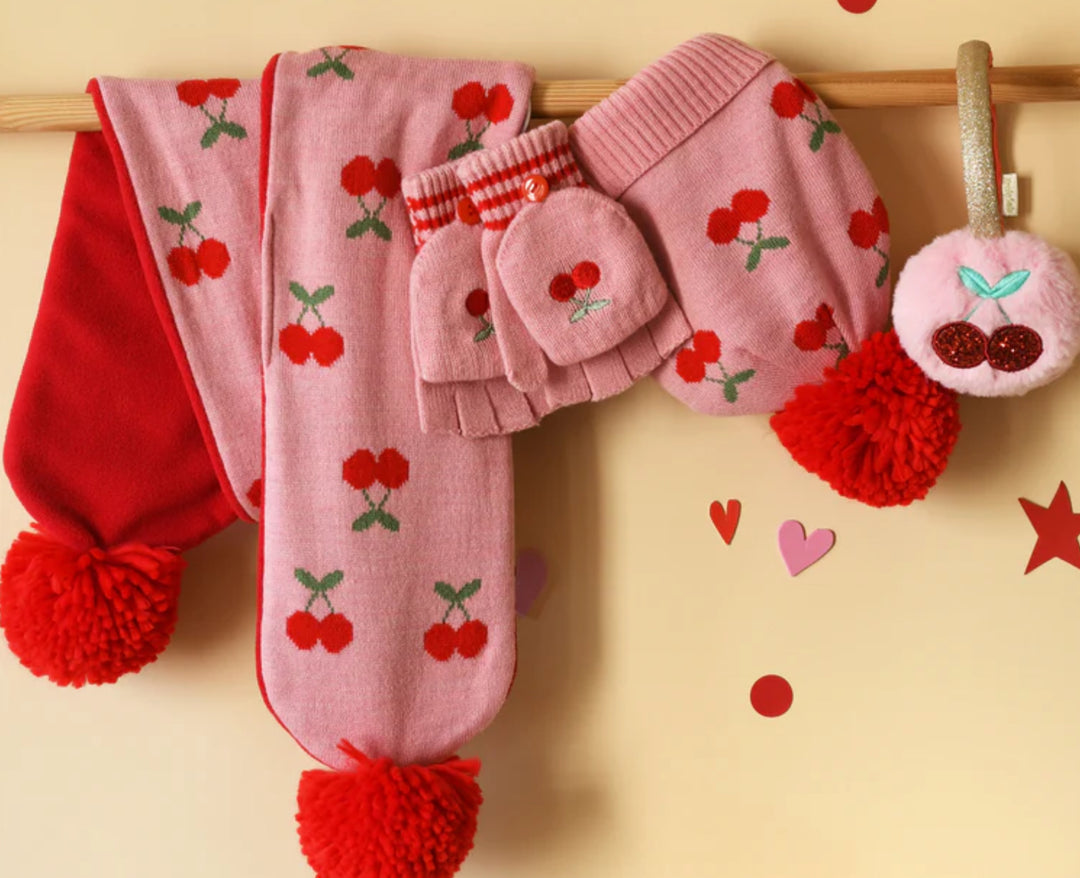 CHEERFUL CHERRY KNITTED GLOVES