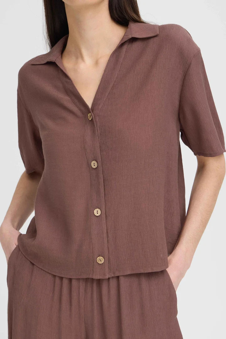FRENCH TOAST BROWN EROLO SHIRT