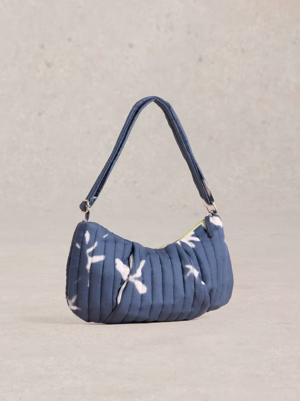 ZOE PRINTED SLINGBAG NAVY PRINT