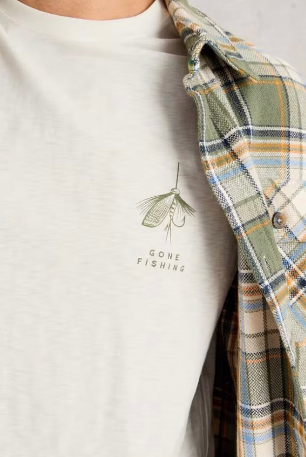 ABERSOCH GRAPHIC GONE FISHING WHITE PRINT T-SHIRT