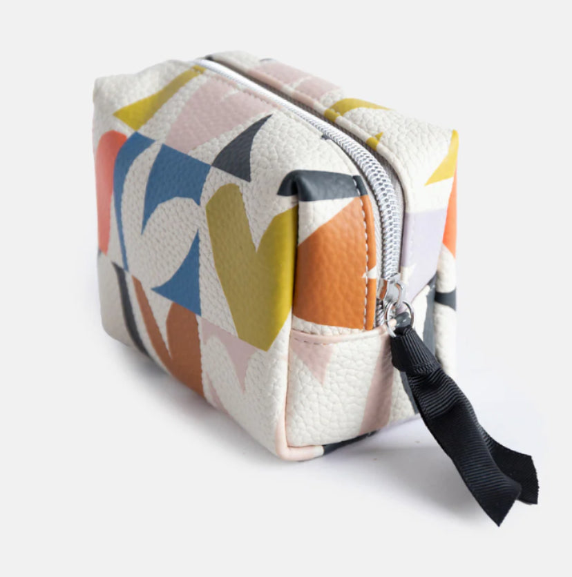 MULTI CHECKMATE HEART MINI CUBE COSMETICS BAG