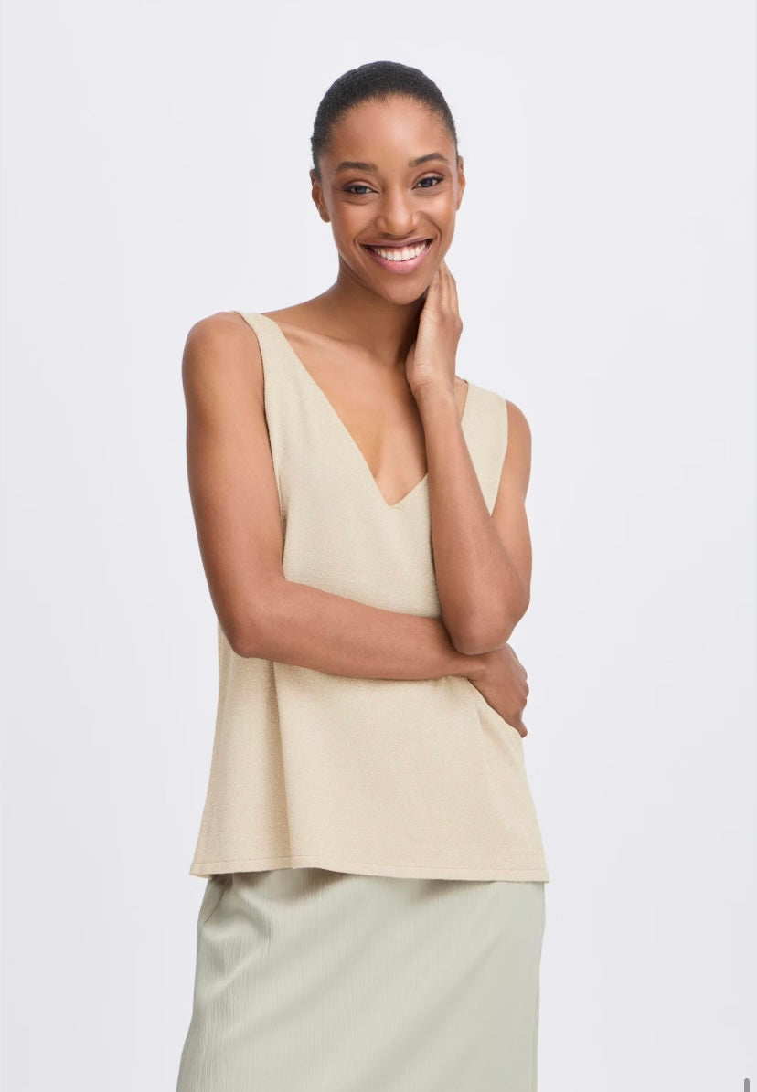 MOBBE TOP FROSTED ALMOND