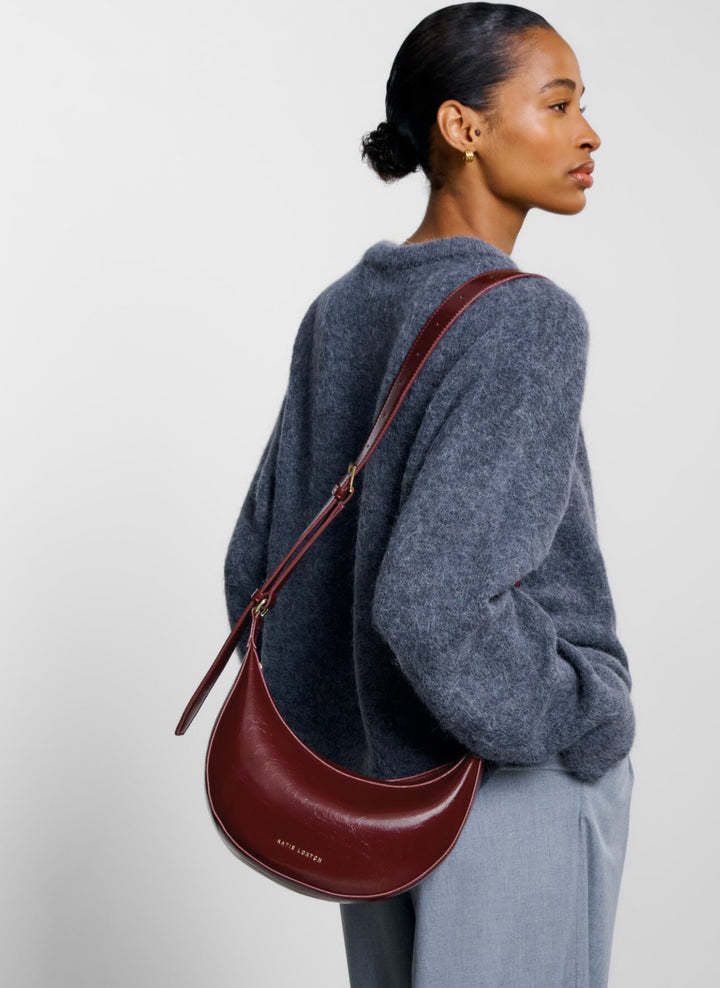 AMINA PATENT CRACKLE SLING BAG | CHERRY