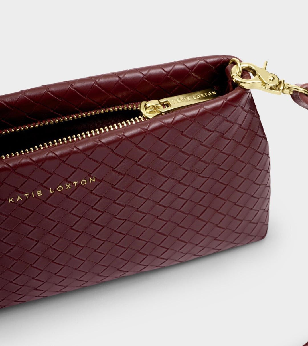 NOVA WOVEN TEXTURE CLUTCH | CHERRY