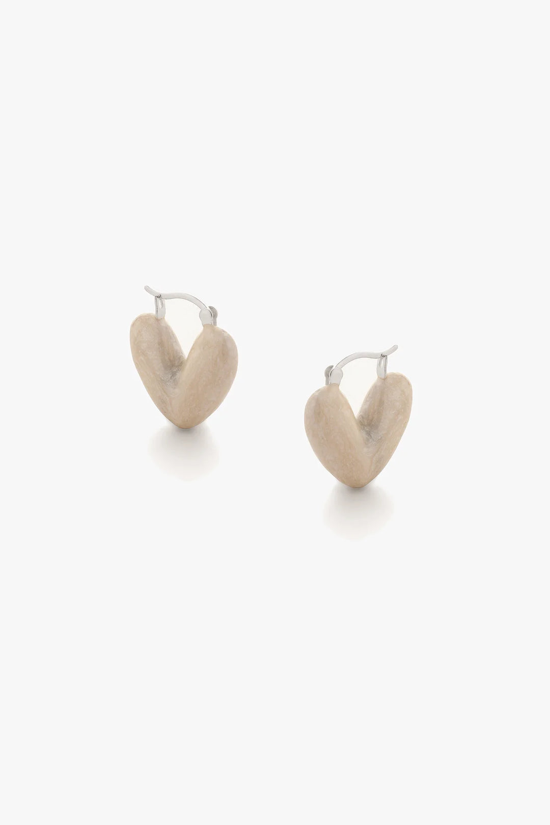 PEARL HEART EARRINGS SILVER