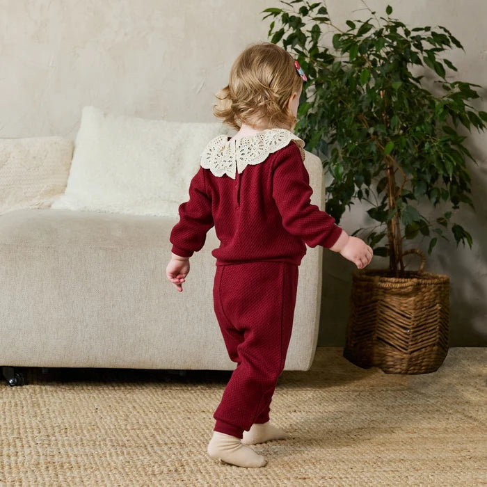 Baby girls lace detailing top and bottom,maroon