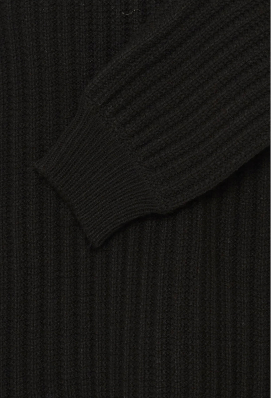 FRIA PULLOVER BLACK