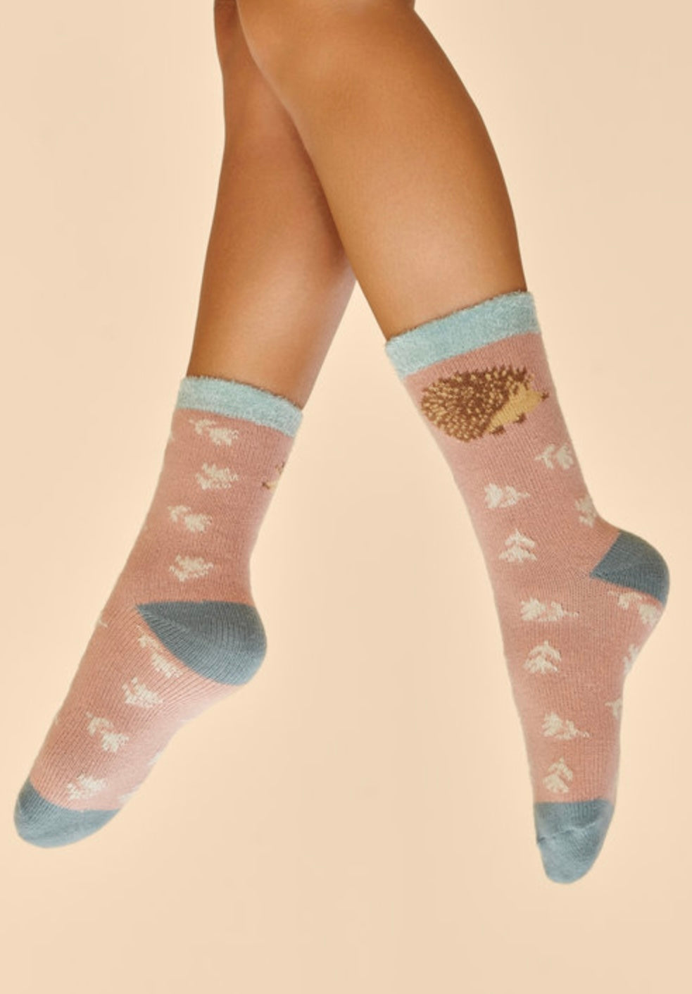 HAPPY HEDGEHOG PETAL COSY SOCKS