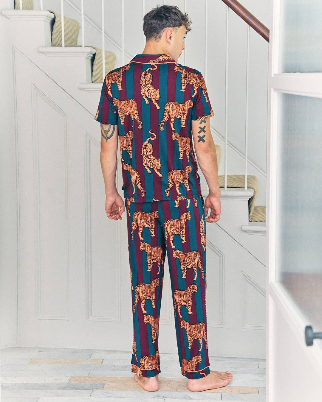 Tiger Stripe Print Long Pyjama Set: M