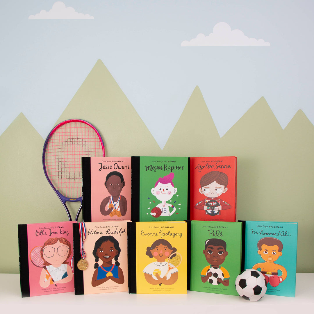 Little People, Big Dreams: Pele