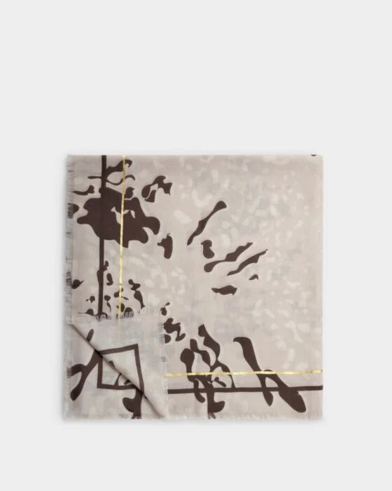 PRINTED FOIL SCARF ANIMAL LIGHT TAUPE OFF WHITE /CHOCOLATE/  GOLD FOIL