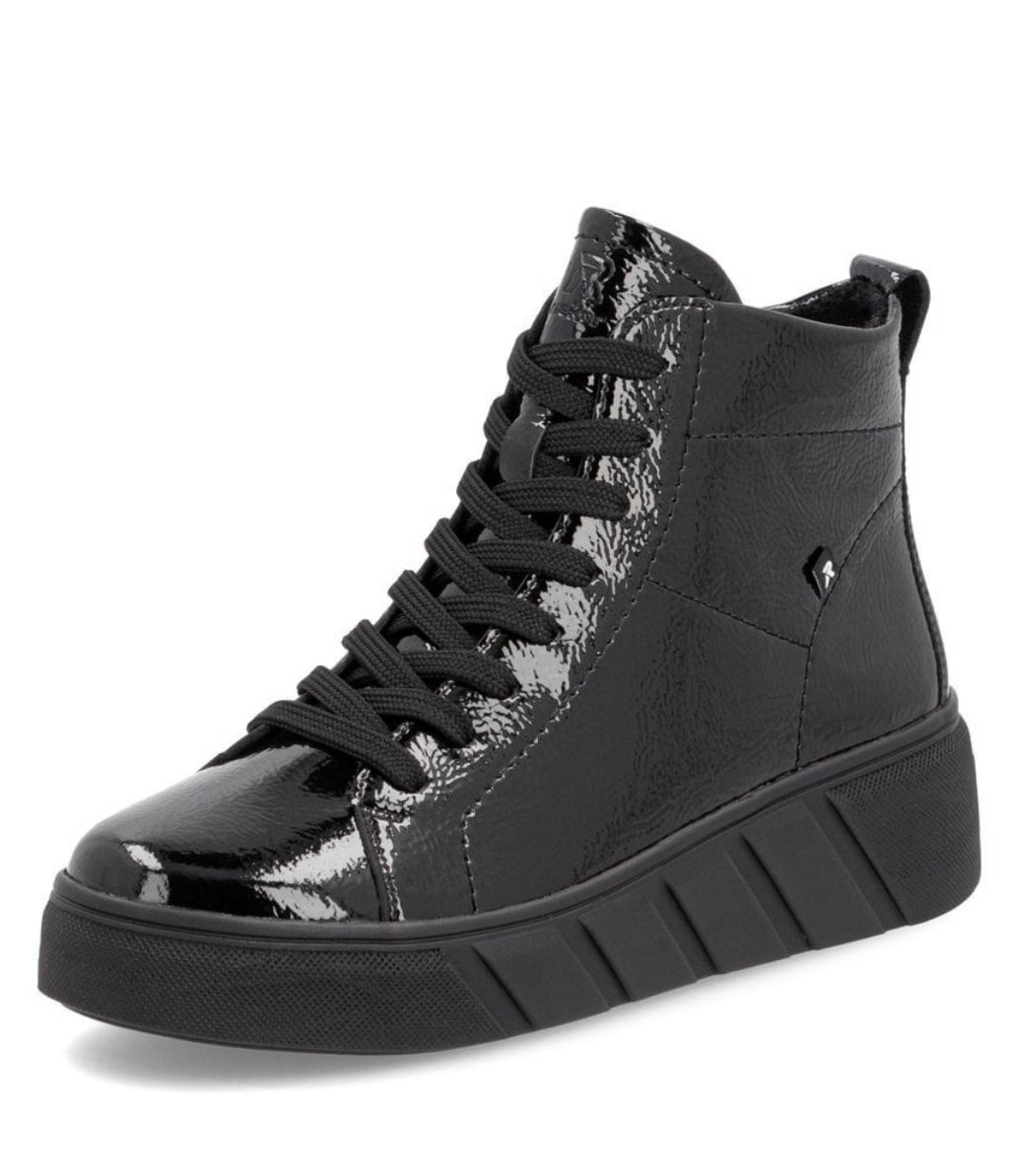 LADIES BLACK MID HEIGHT BOOTS