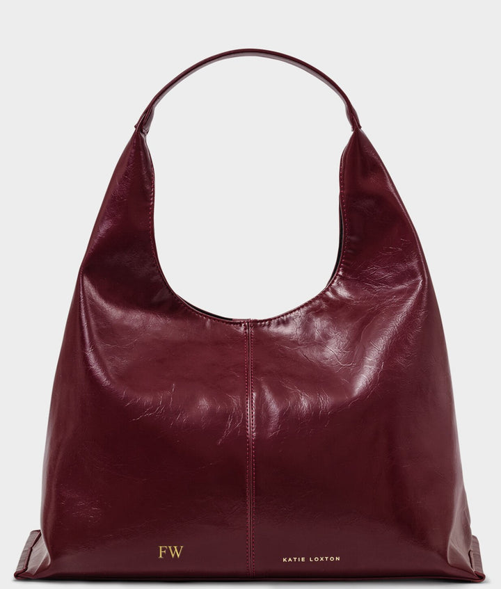 LAILA PATENT CRACKLE SLOUCH
SHOULDER BAG | CHERRY CRACKLE