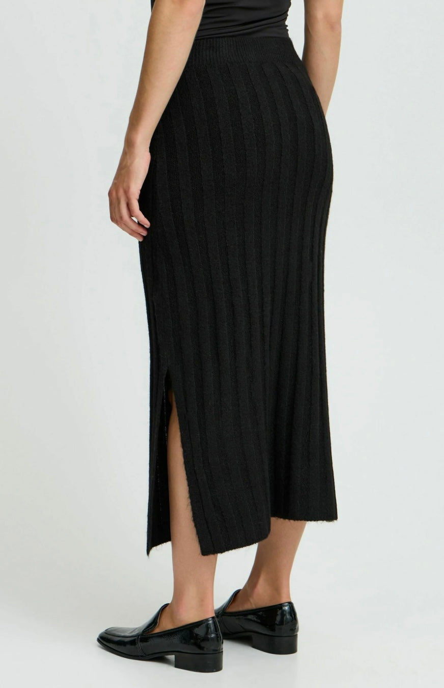 MARIANNE SLIM SKIRT