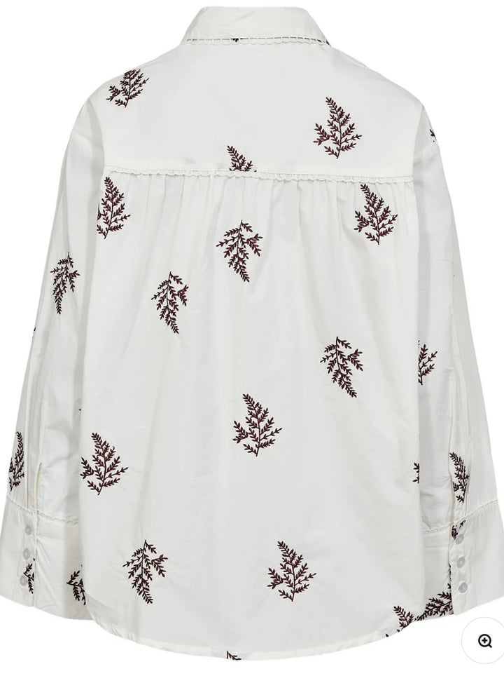 BAILY SHIRT WINETASTING