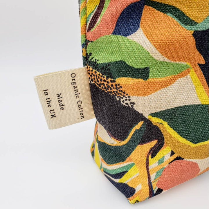 Lea - Wash/toiletry bag - Organic cotton - Made in Britain