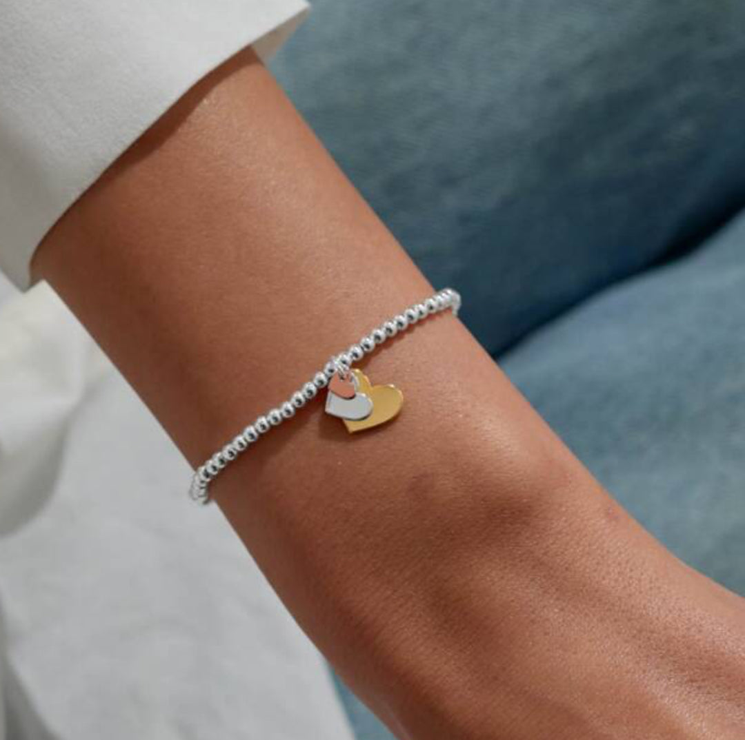 A LITTLE THREE GENERATIONS BRACELET
