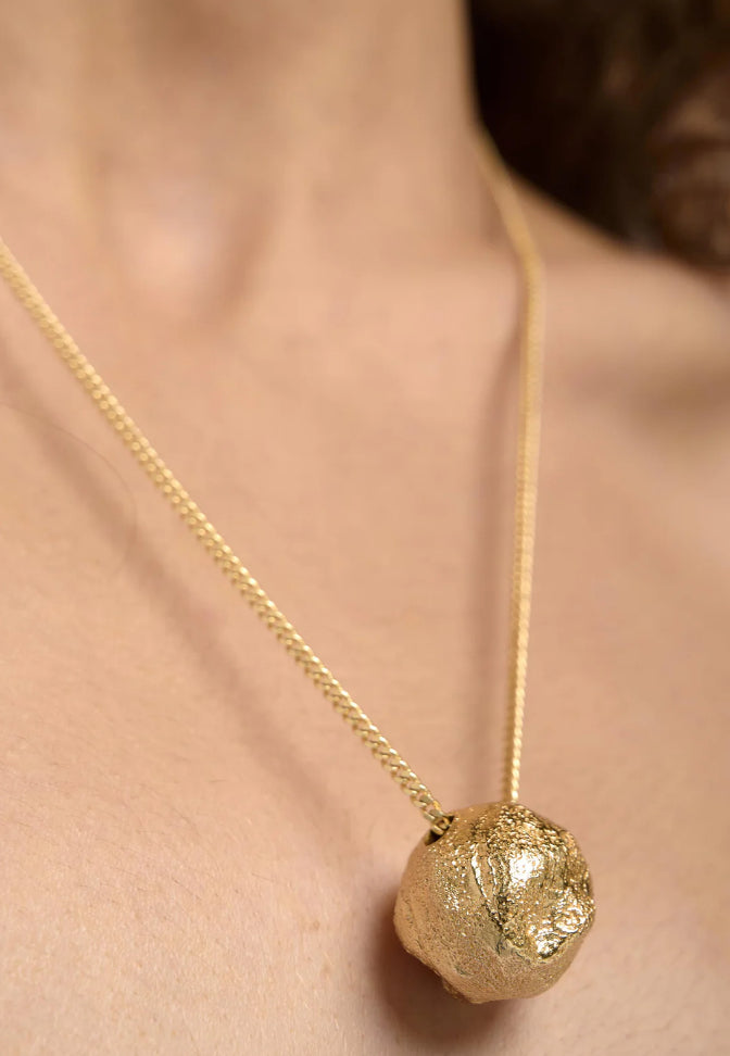 HALO NECKLACE GOLD
