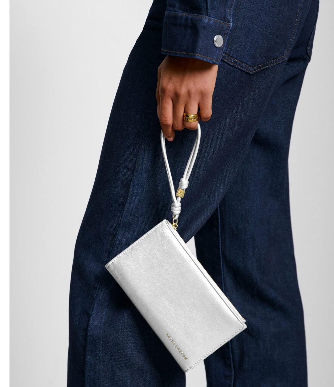 ARDEN LARGE BRAIDED WRISTLET PURSE | SILVER