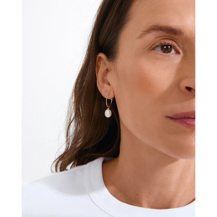 EILA PEARL GOLD EARRINGS