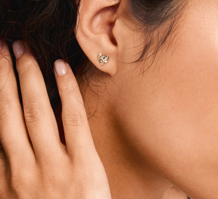 RYAN HEART EARRINGS GOLD PLATED