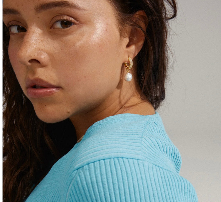 EDELE PEARL EARRINGS GOLD PLATED