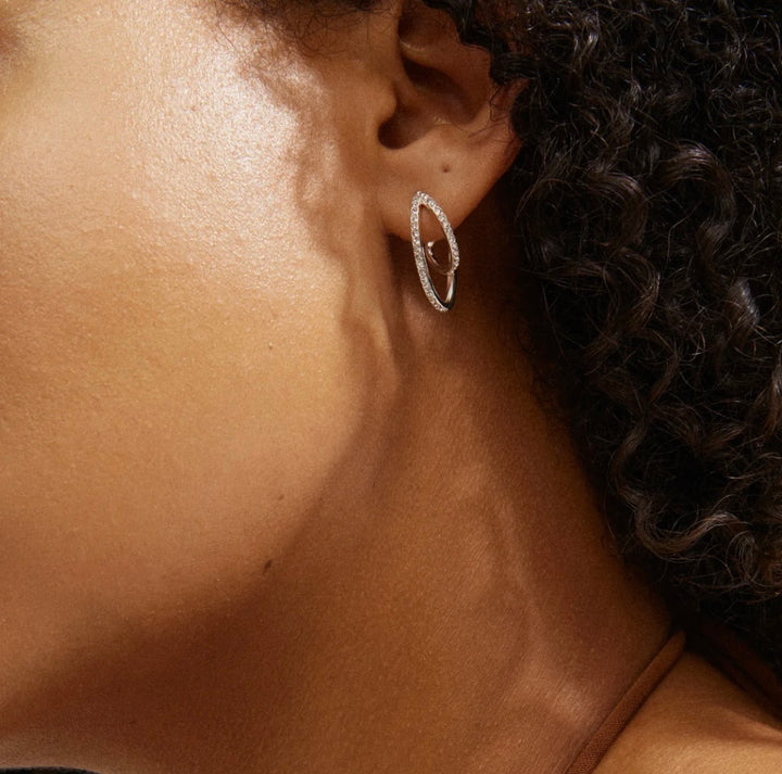 ETTY CRYSTAL EARRINGS SILVER PLATED