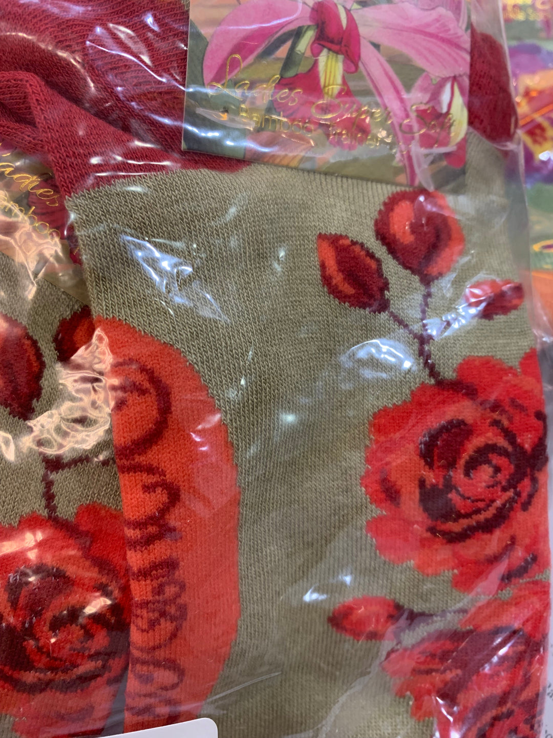 BAMBOO MIX TRAINER SOCKS- ROUGE BLOOMS