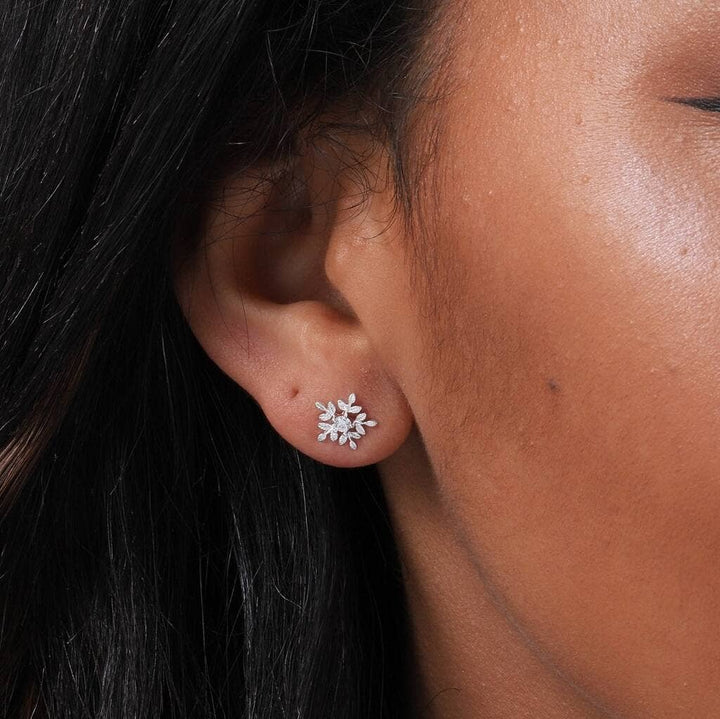 XT002 'LET IT SNOW' Snowflake earrings: Silver