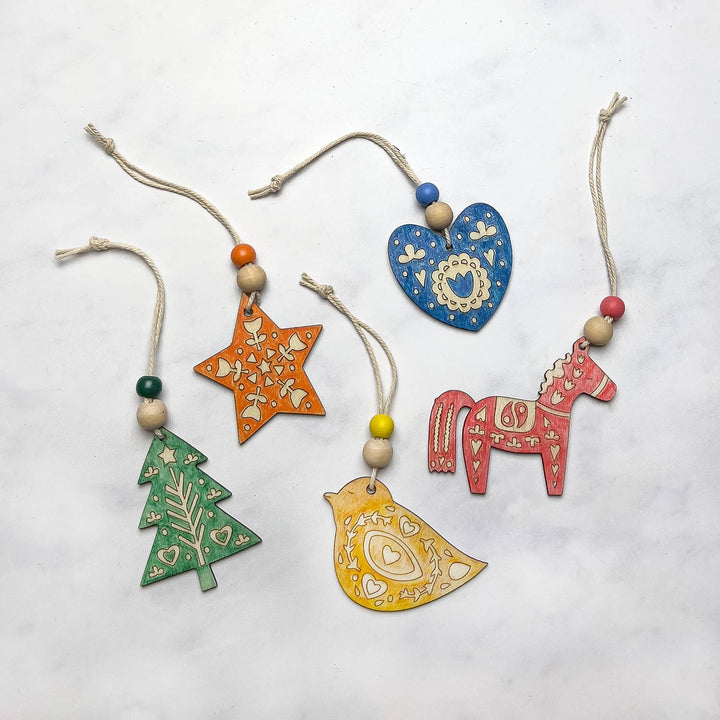 Folk Art Christmas Decoration Kit