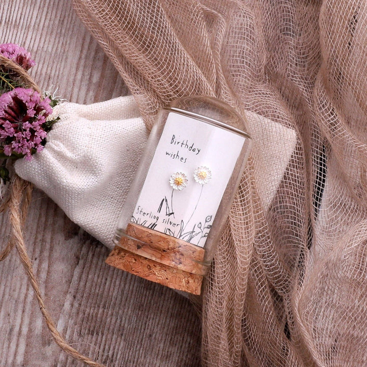 TT51029 Birthday wishes daisy flower earrings