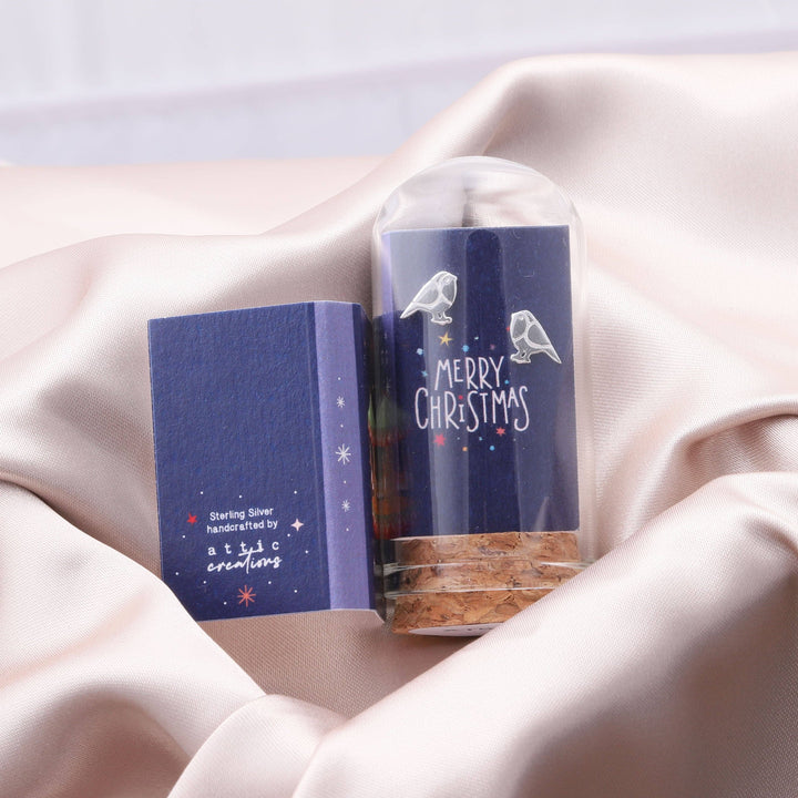 XT001 'MERRY CHRISTMAS' Robin earrings: Silver