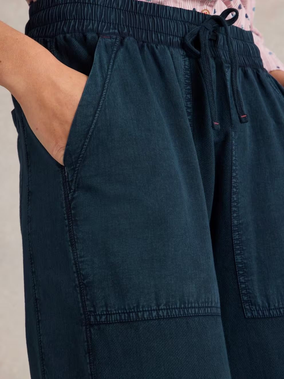 AVA WIDE LEG JERSEY JOGGER MID DENIM