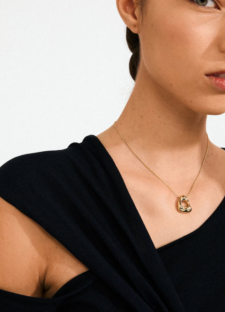 FREE NECKLACE GOLD-PLATED