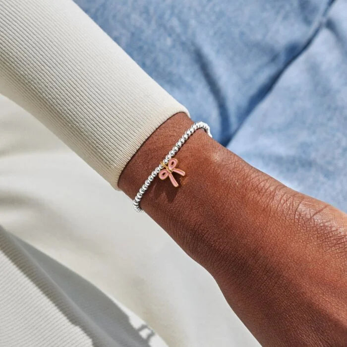 A LITTLE VIBES ‘IN MY BOW ERA’