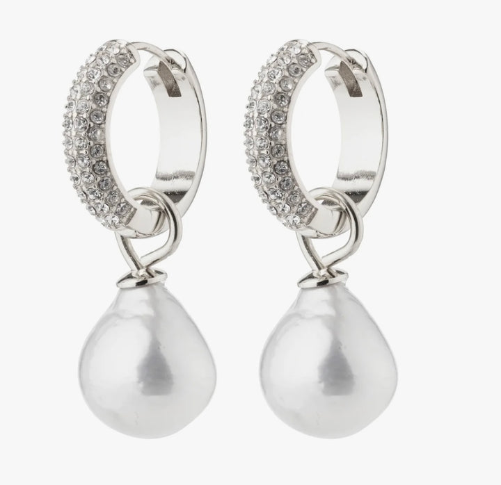 EDELE PEARL EARRINGS SILVER PLATED