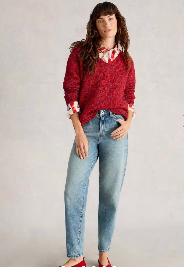 TEXTURE V NECK MID RED JUMPER