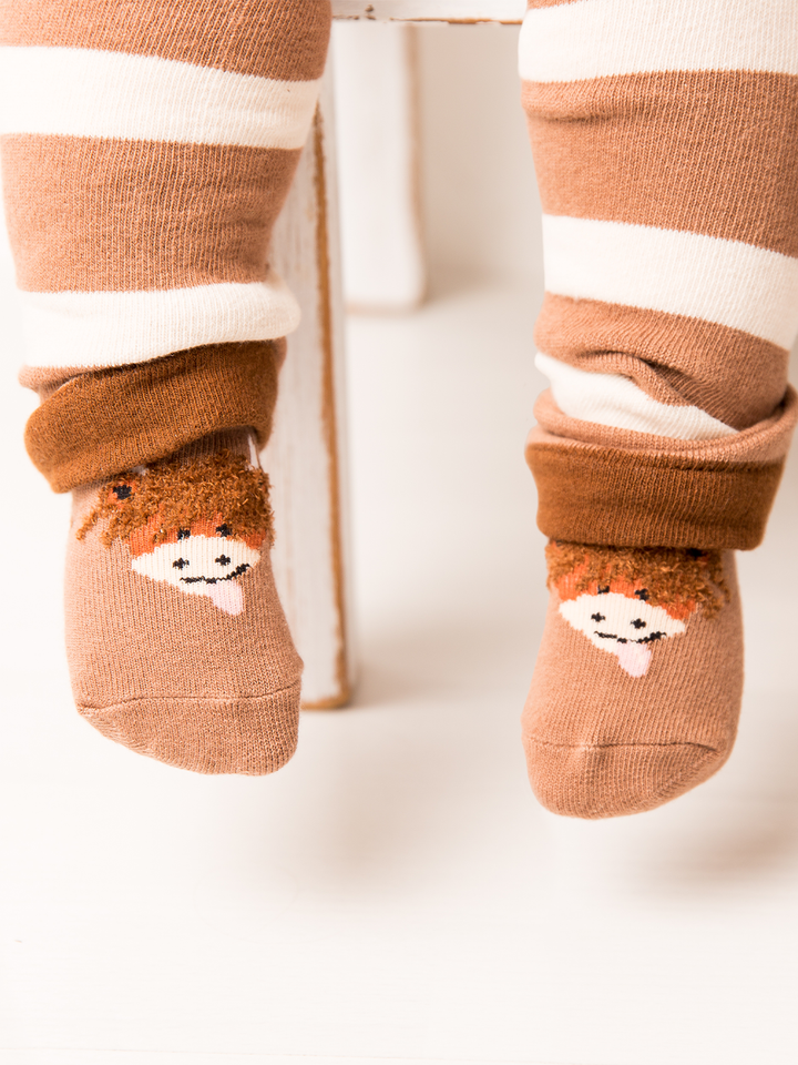 Neutral Hamish Cow Socks: 6-12 Months / Socks