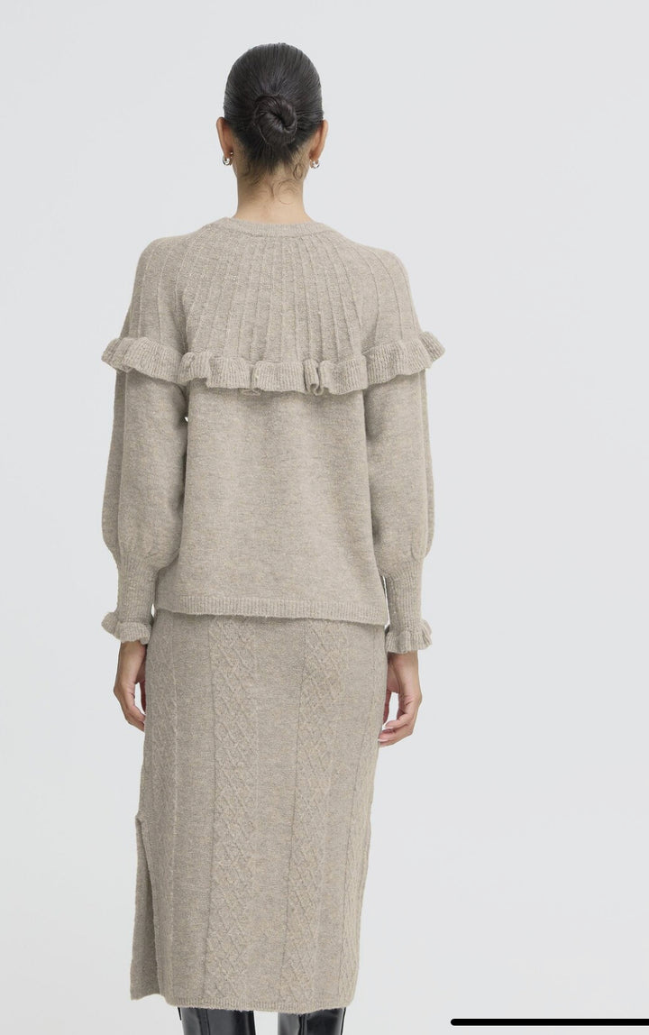 NIKOLINA FRILL JUMPER STRING MELANGE