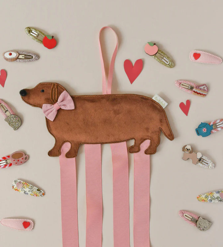 SAUSAGE DOG CLIP HANGER