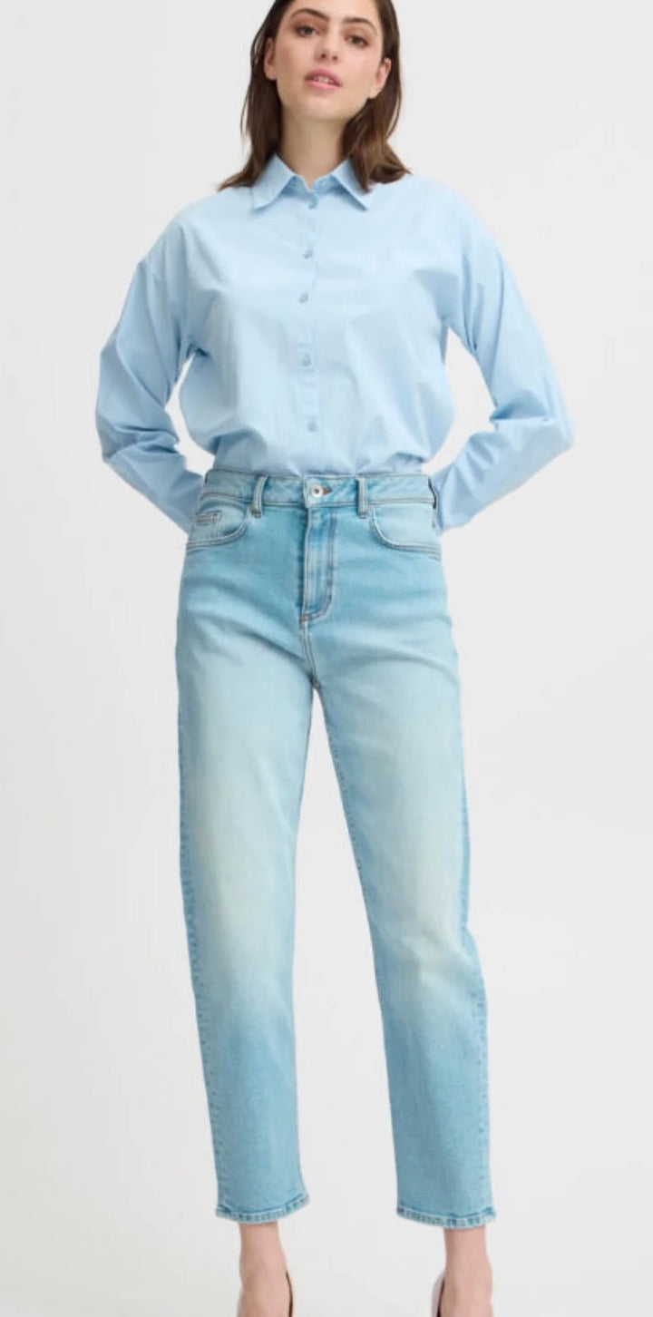 LIGHT BLUE DENIM LOETTA JEAN