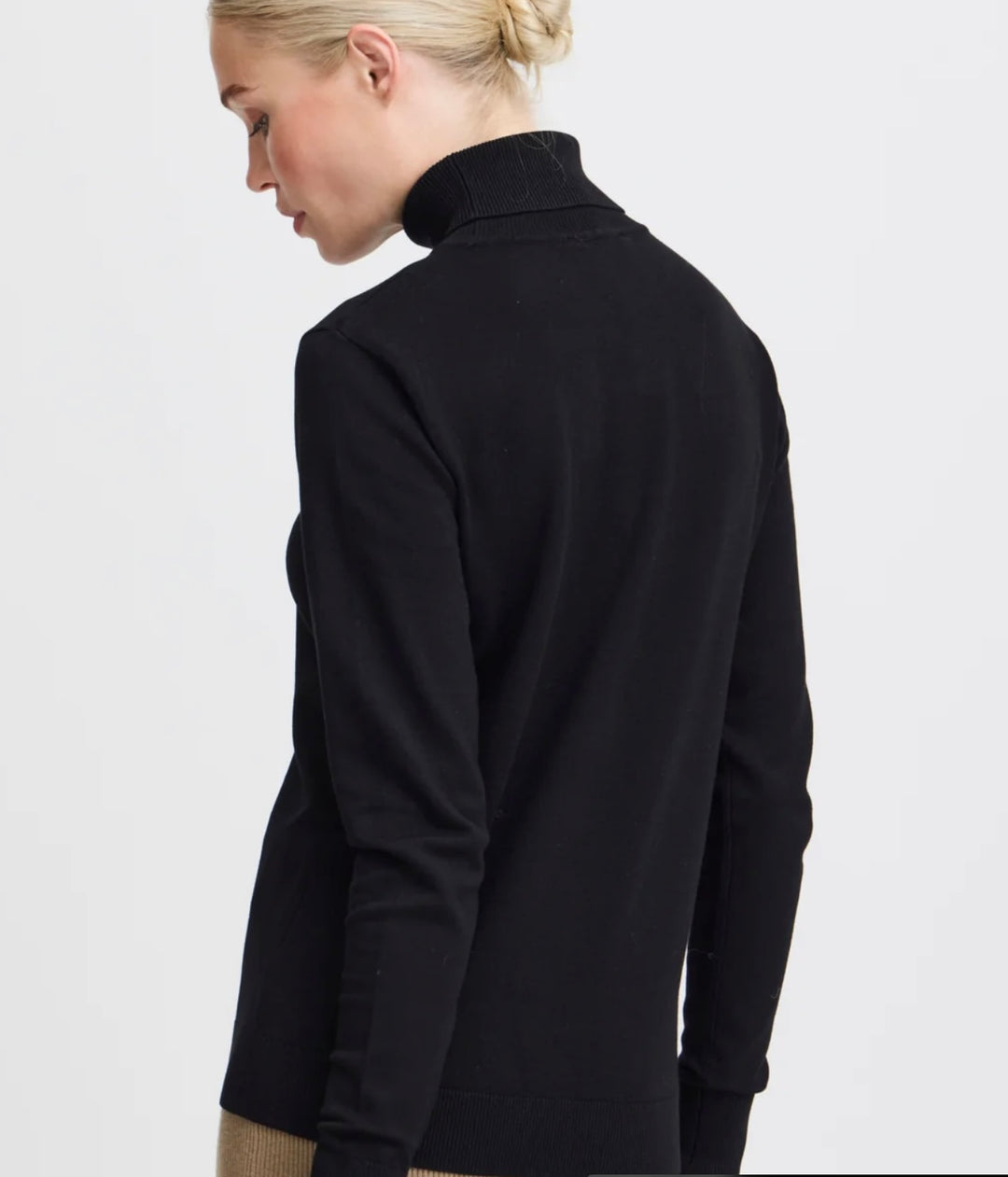 MMORAL ROLLNECK BLACK