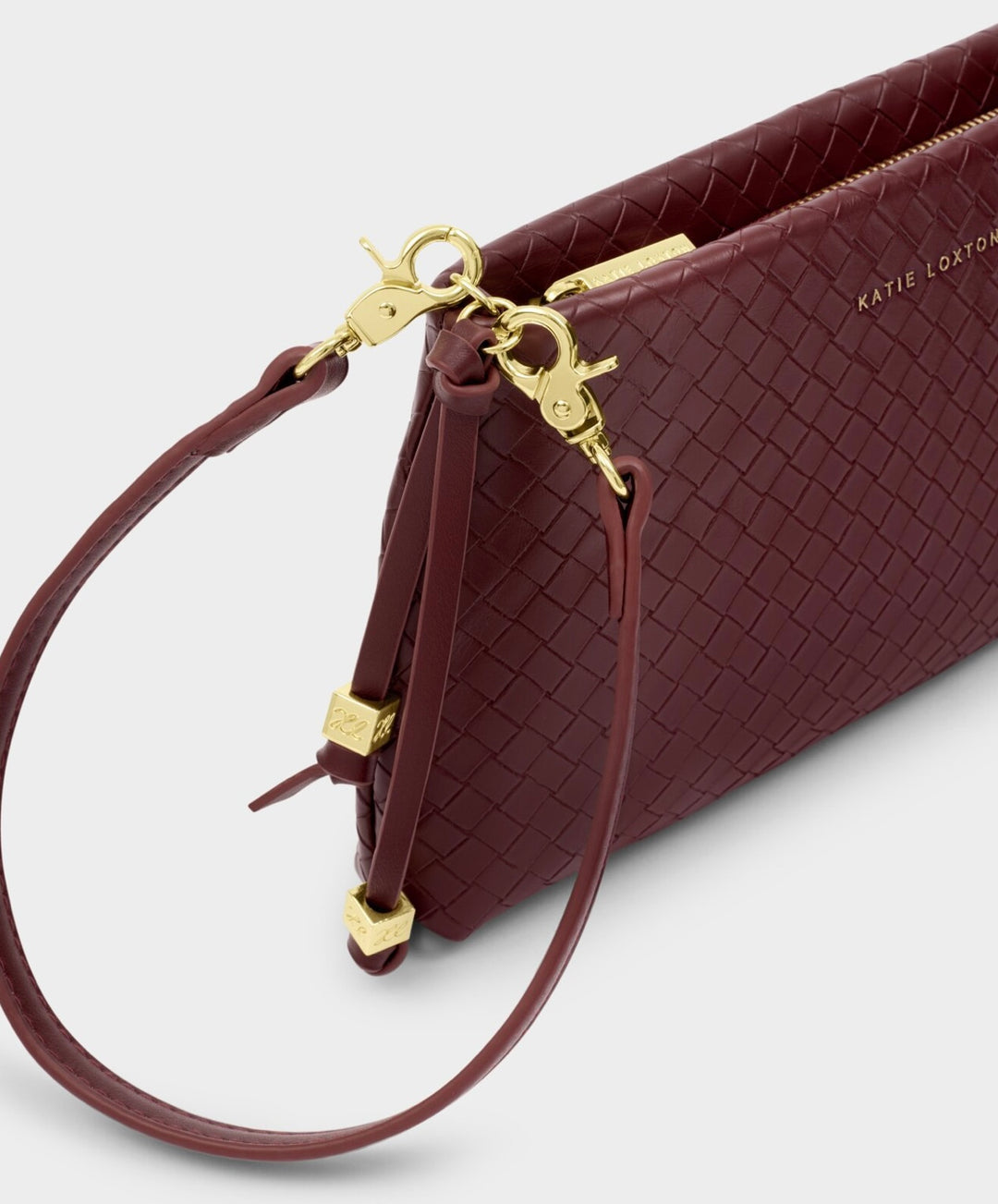 NOVA WOVEN TEXTURE CLUTCH | CHERRY