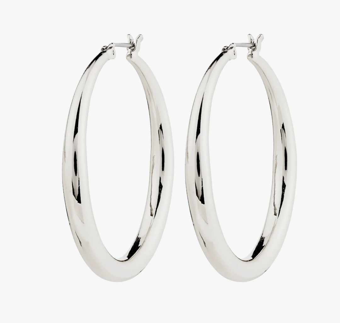 JORUN LARGE HOOP EARRINGS SILVER PLATED
